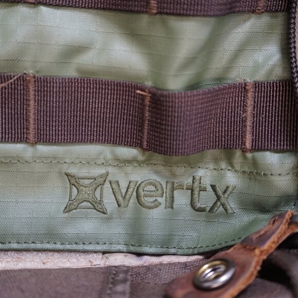 Vertx Gamut 2.0 Backpack, Canopy Green/Grizzly Shade - Picture 9 of 13